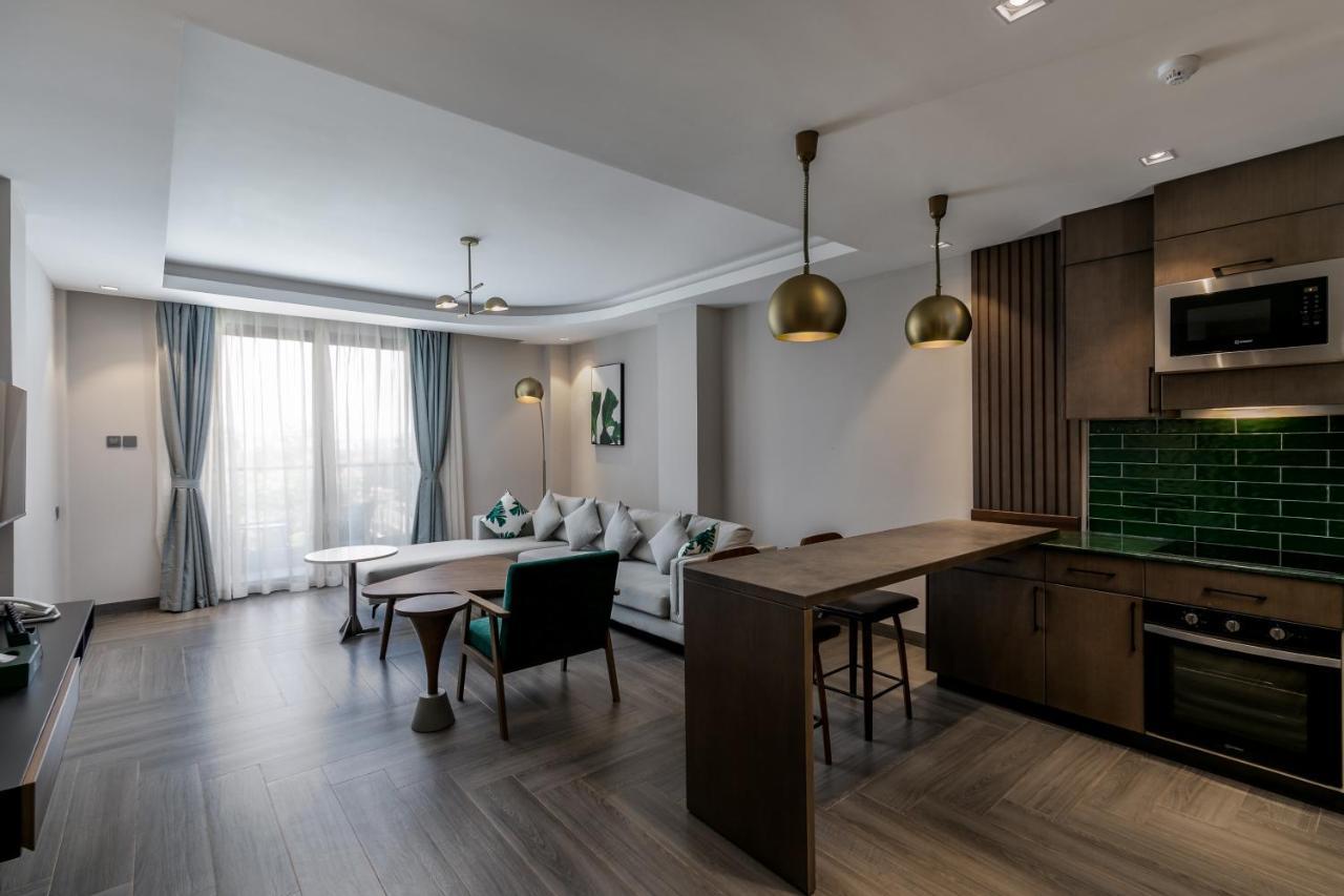 Zara Garden Hotel And Apartments คัมพาลา ภายนอก รูปภาพ