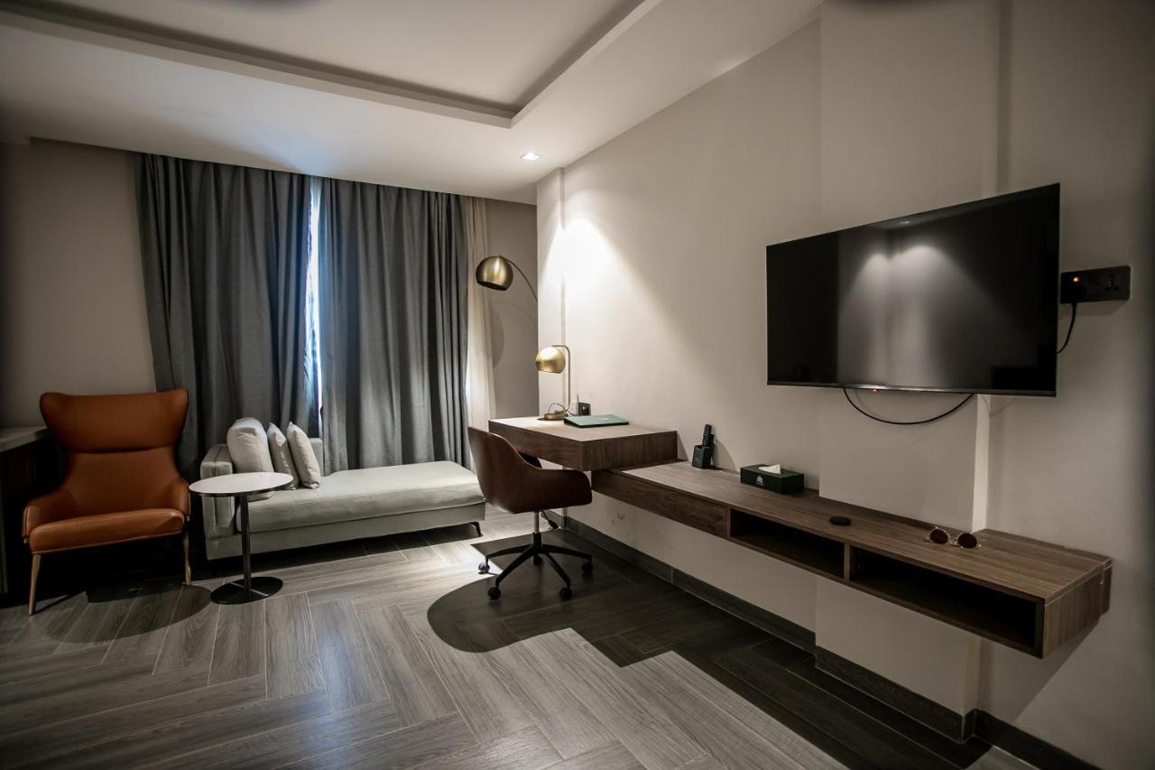 Zara Garden Hotel And Apartments คัมพาลา ภายนอก รูปภาพ